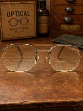 Vintage Univis USA Womens Bifocal Reading Glasses Frames Yellow Brown Case